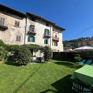 Nocleg ze śniadaniem Un Tempo, Costa di Serina