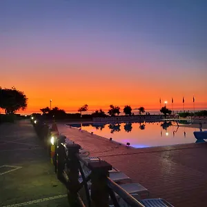 https://villaggio-hotel-club-calanovellamare.sicilyhotelsitaly.net