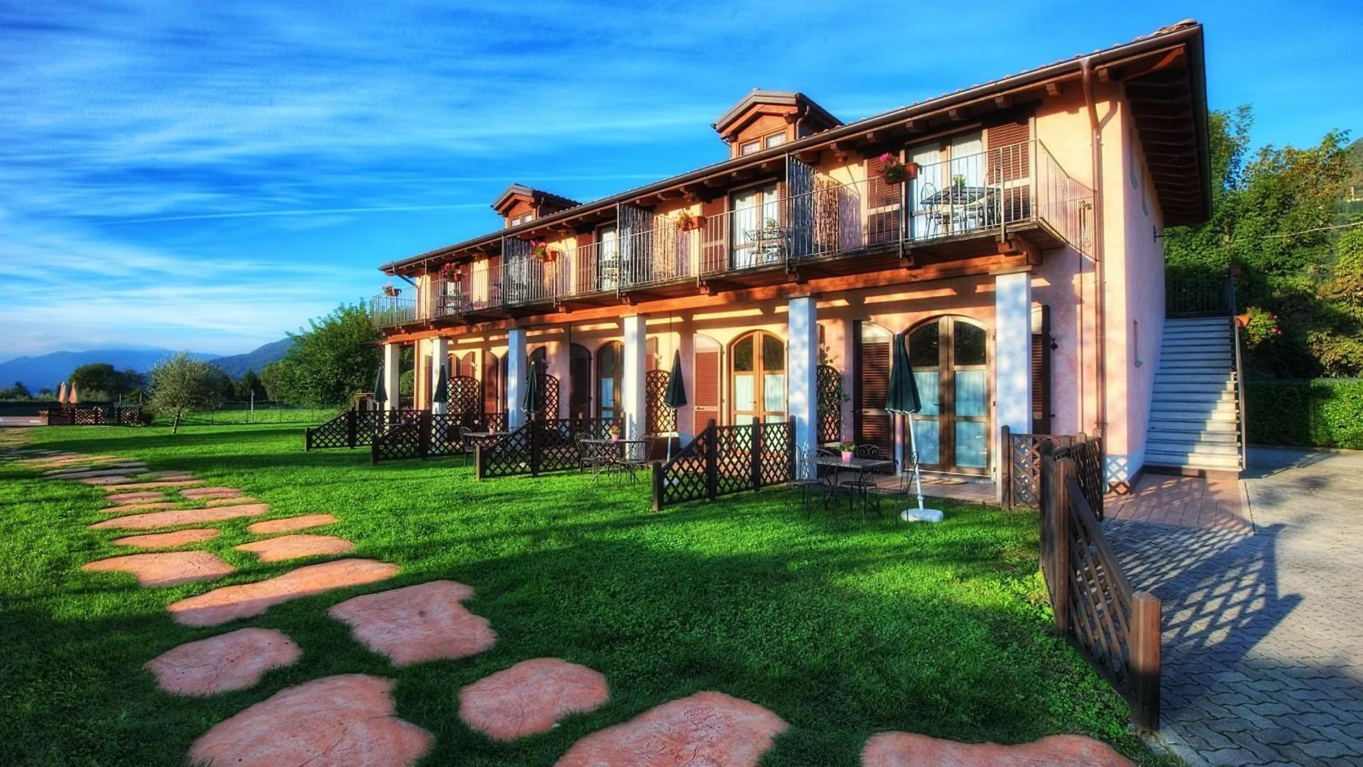 Agriturismo Alla Poncia Gravedona 0*,