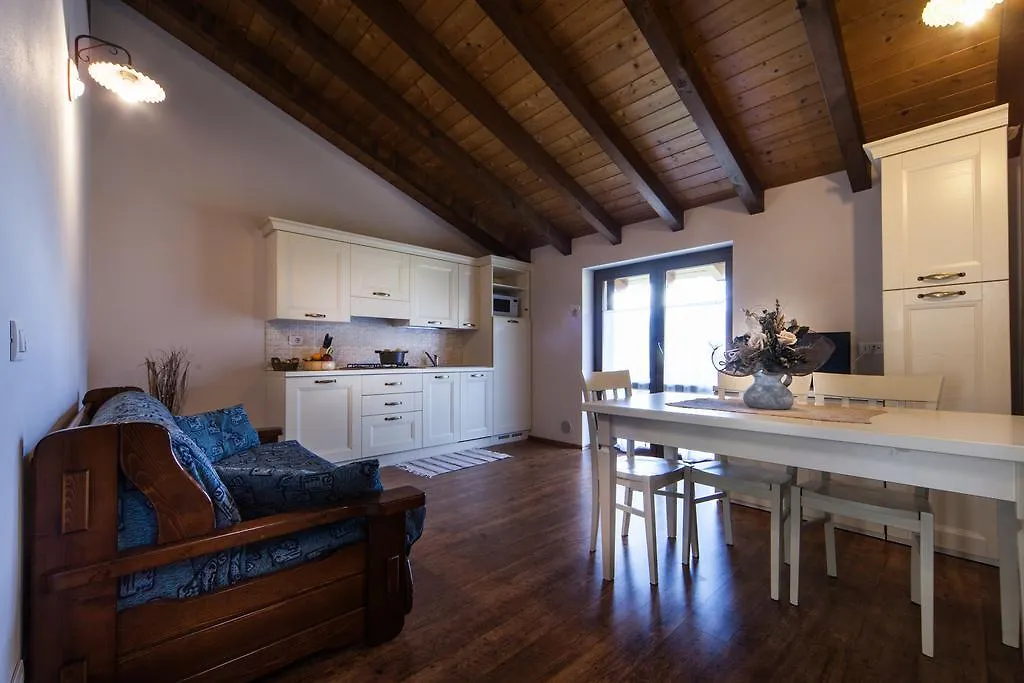 Agriturismo Alla Poncia Gravedona Aparthotel